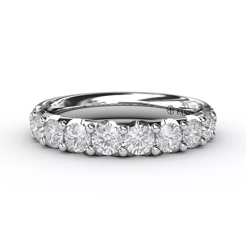 14K White Gold Diamond Wedding Band
