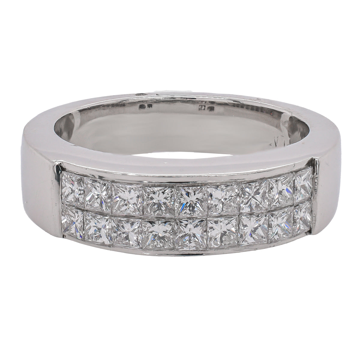 Platinum Invisible-Set Princess Cut Diamond Wedding Band | 0.84 CTW