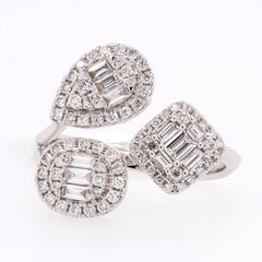18K White Gold Toi et Moi Diamond Ring with Baguettes, view 1