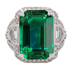 18K White Gold Cushion Emerald Antique Diamond Ring, view 1