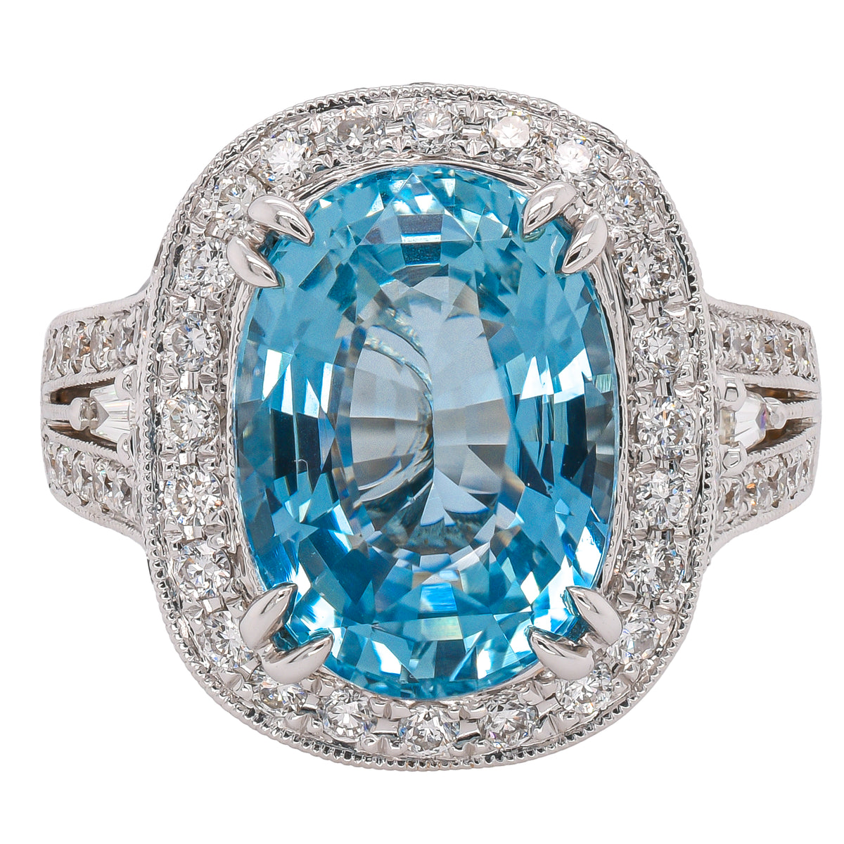 18K White Gold Oval Aquamarine Diamond Halo Ring