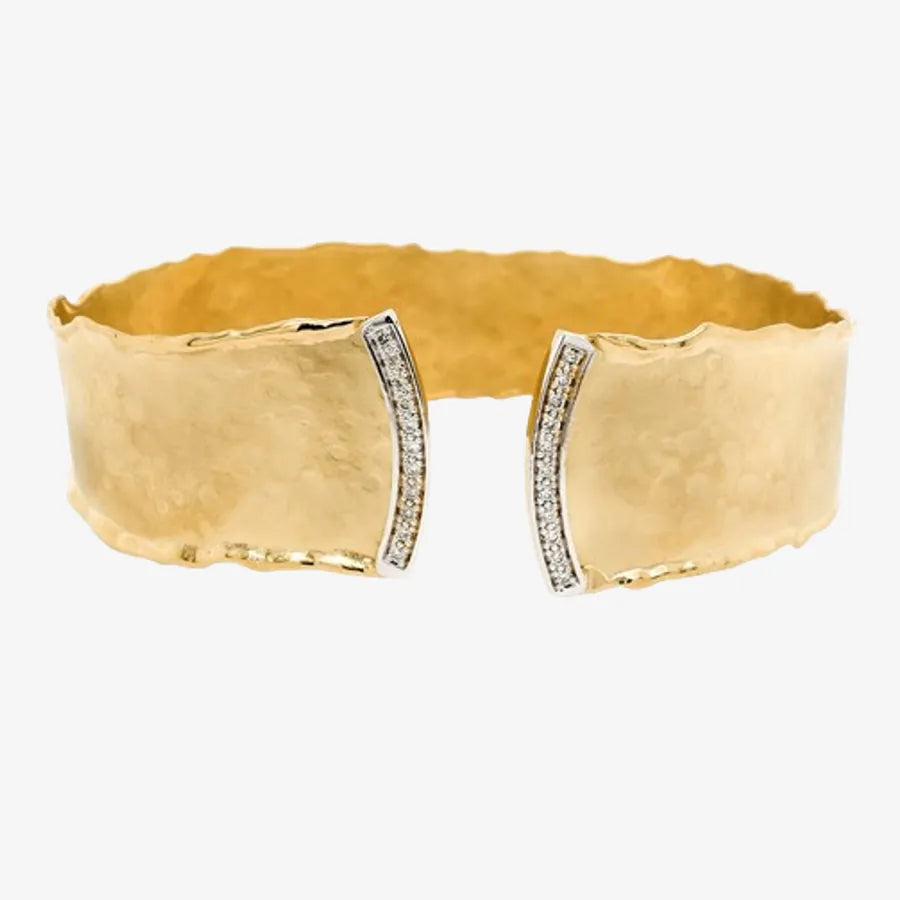 Fashion bracelet and ring styles at LeeBrant Jewelry & Watch Co.